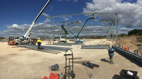 Crane Hire photo 18